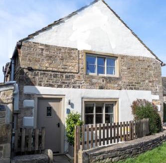 Lepton Apartment | Thornes Cottage