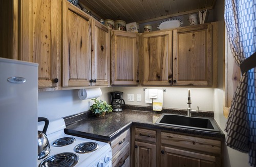 Fish Creek Bed & Breakfast | Thorp House Inn & Cottages