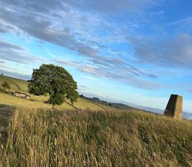 Alstonfield Apartment | Thors Cave Cabin, Peak District