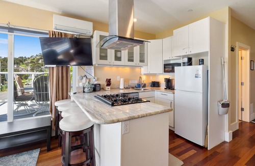 Oceanside Hotel | Three Arch Inn