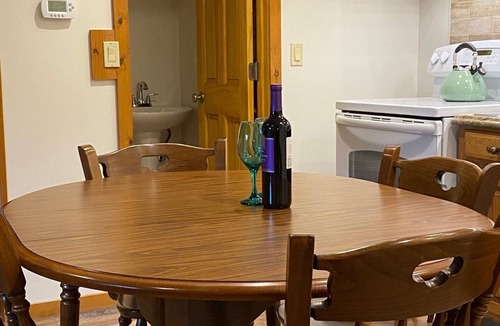 Chestertown Resort | Three Bears, Immaculate 2 Bed/2.5 bath suite, Heat/AC & Washer/dryer