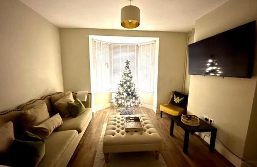 Cwmcarn House | Three bed, forest view home