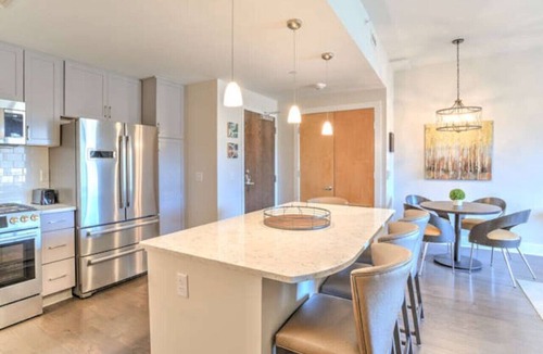 Asheville Condo | Three Bed Three Bath Central Downtown Condo