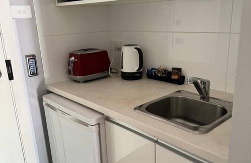 Charlestown Apartment | Three Bedroom Apartment