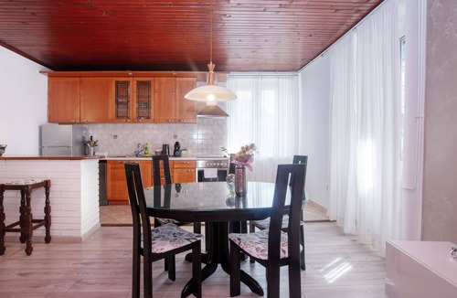 Grad Apartment | Three bedroom apartment with terrace Šibenik (A-21816-b)