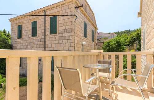 Cove Tri Zala (Zrnovo) Apartment | Three bedroom apartment with balcony and sea view Korčula (A-21883-a)