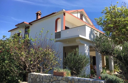 Vlasici Apartment | Three bedroom apartment with terrace Vlašići, Pag (A-4140-a)