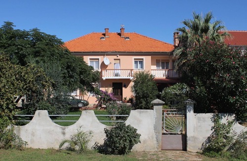 Privlaka Apartment | Three bedroom apartment with balcony Privlaka, Zadar (A-5747-a)