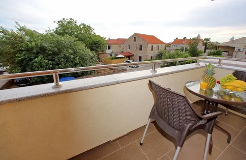 Sukosan Apartment | Three bedroom apartment with balcony Sukošan, Zadar (A-16641-b)