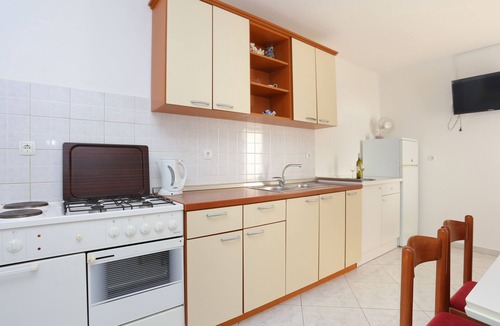 Brela Apartment | Three bedroom apartment with terrace and sea view Brela, Makarska (A-2718-a)