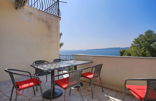 Brela Apartment | Three bedroom apartment with terrace and sea view Brela, Makarska (A-2718-a)