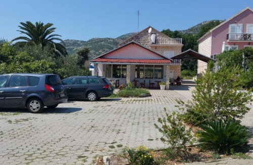 Cove Tri Zala (Zrnovo) Apartment | Three bedroom Apartment with Terrace (3)