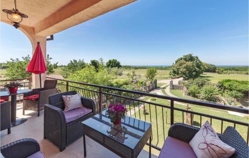 Gajana Apartment | Three-Bedroom Apartment In Vodnjan