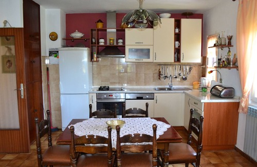 Molat Apartment | Three bedroom apartment with terrace and sea view Molat (A-6249-a)