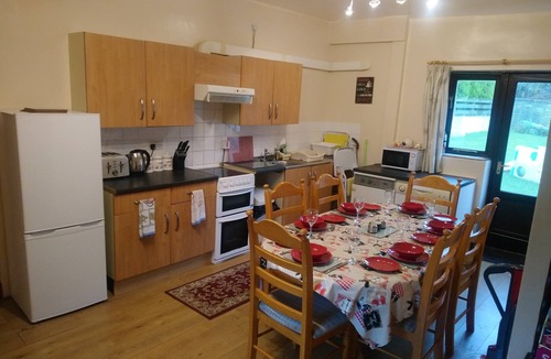 Llandwrog Cottage | Three Bedroom Cottage, Outside Caernarfon