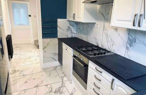 Harlow House | Three bedroom