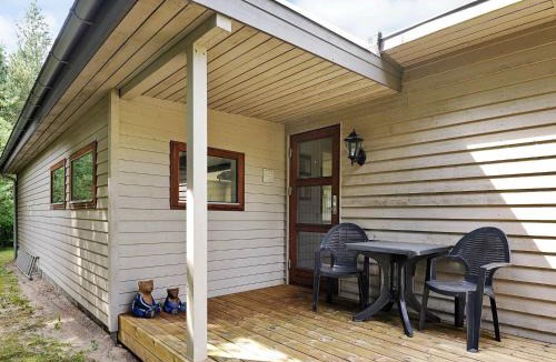 Bording House | Three-Bedroom Holiday home in Bording 3
