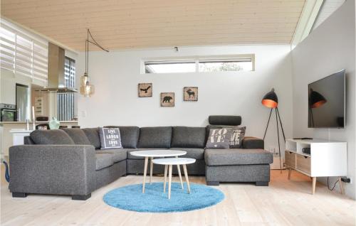 Dronningmolle House | Three-Bedroom Holiday Home In Dronningmolle