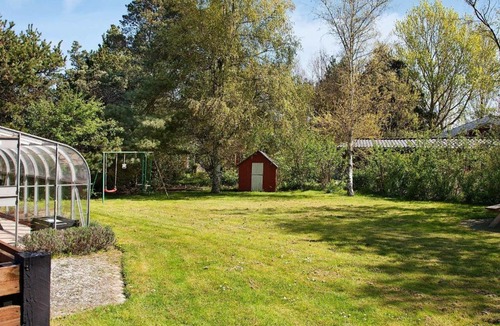Knubbeløkke House | Three-Bedroom Holiday home in Nakskov 2