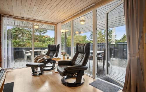 Bjerregaard House | Three-Bedroom Holiday Home In Hvide Sande