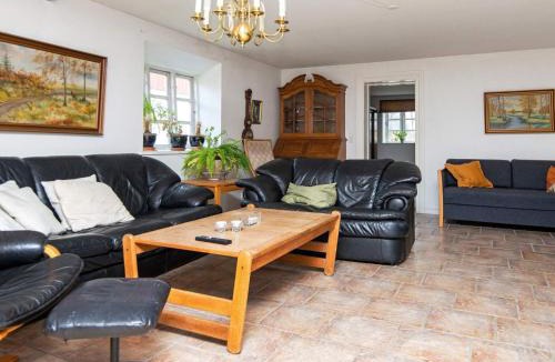 Grenaa House | Three-Bedroom Holiday home in Ansager 18