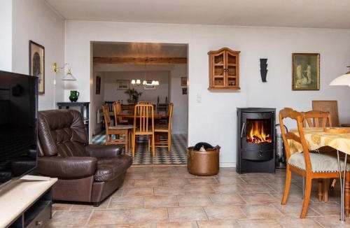 Grenaa House | Three-Bedroom Holiday home in Ansager 18
