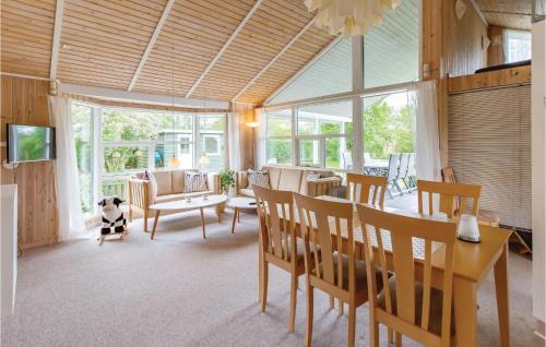 Follenslev House | Three-Bedroom Holiday Home In Follenslev