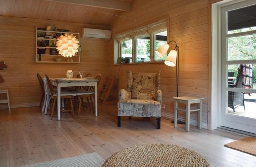 Kulhuse House | Three-Bedroom Holiday Home in Jagerspris