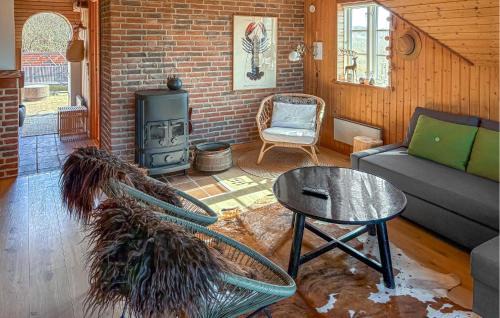 Klegod House | Three-Bedroom Holiday Home With A Fireplace In Ringkøbing