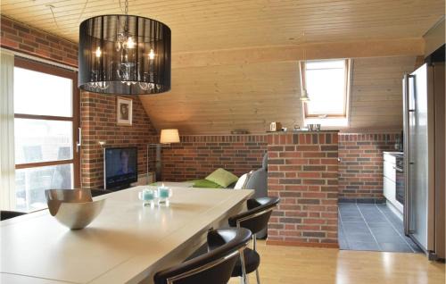 Sondervig House | Three-Bedroom Holiday Home In Ringkobing