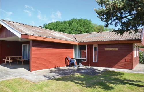 Rendbjerg House | Three-Bedroom Holiday Home In Egernsund