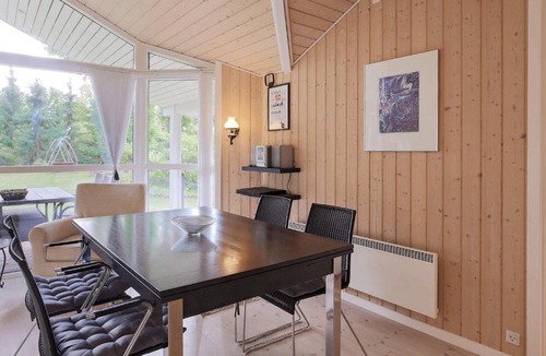 Smidstrup Strand House | Three-Bedroom Holiday home in Gilleleje 24