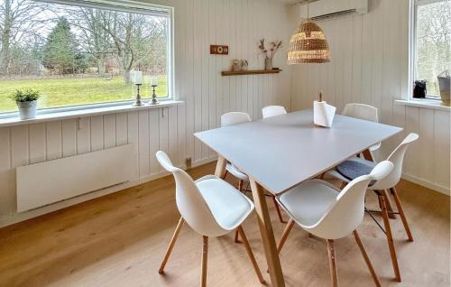 Tversted House | Three-Bedroom Holiday Home In Bindslev