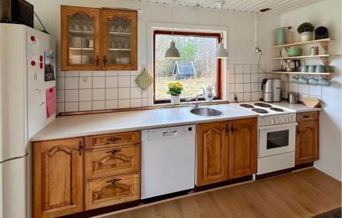 Tversted House | Three-Bedroom Holiday Home In Bindslev