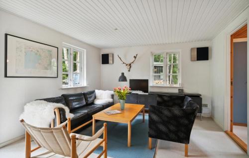 Femmøller House | Three-Bedroom Holiday Home In Ebeltoft