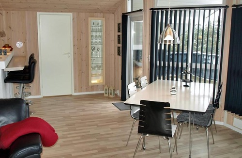 Nr. Lyngby House | Three-Bedroom Holiday Home Kaskelotvej with a Sauna 07
