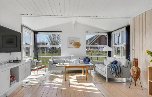 Faldsled House | Three-Bedroom Holiday Home In Millinge