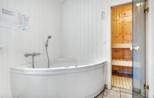 Nordborg House | Three-Bedroom Holiday Home In Nordborg