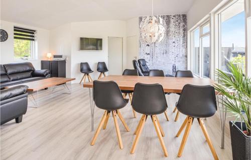 Lihme House | Three-Bedroom Holiday Home In Spottrup