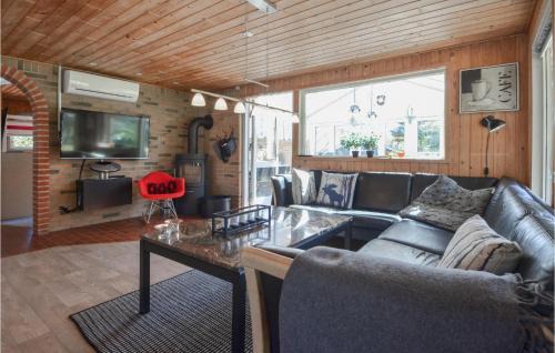 Spøttrup House | Three-Bedroom Holiday Home In Spottrup