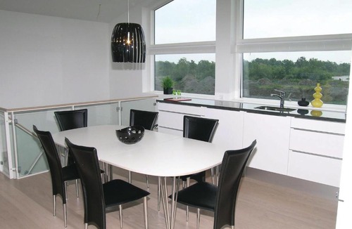 Nordstrand House | Three-Bedroom Holiday home Frederikshavn with Sea View 03