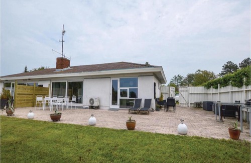 Venemose House | Three-Bedroom Holiday Home in Slagelse