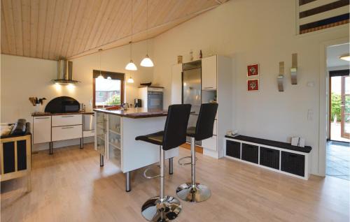 Vinderup House | Three-Bedroom Holiday Home In Vinderup