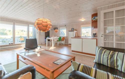 Vedelshave House | Three-Bedroom Holiday Home In Asperup
