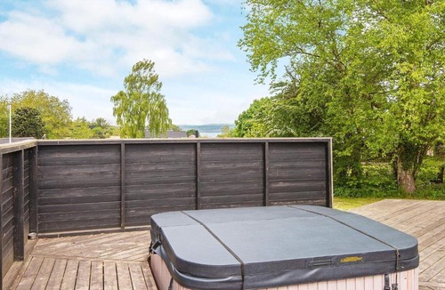 Hvidbjerg Strand House | Three-Bedroom Holiday home in Børkop 7