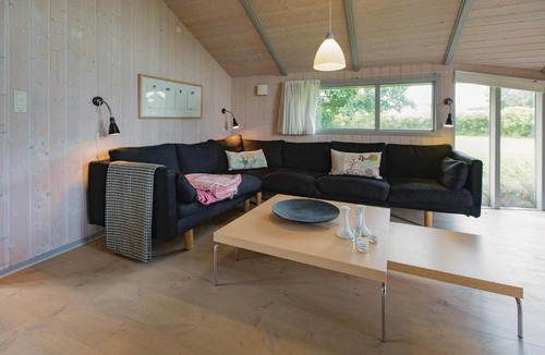 Reersø House | Three-Bedroom Holiday Home in Gorlev