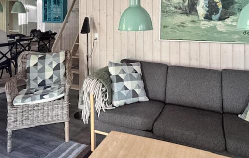 Udsholt Sand House | Three-Bedroom Holiday Home In Grasted