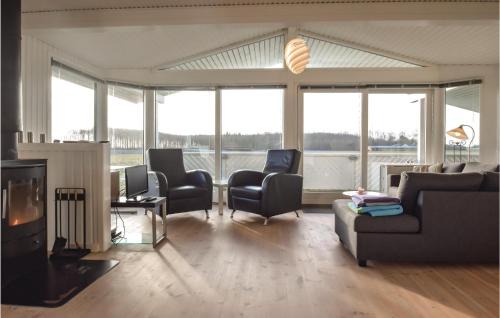Østerskov House | Three-Bedroom Holiday Home In Humble