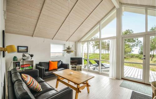 Knebel House | Three-Bedroom Holiday Home In Knebel