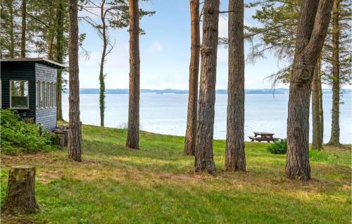 Skødshoved Strand House | Three-Bedroom Holiday Home In Knebel
